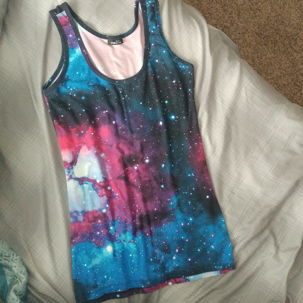 Galaxy tank
